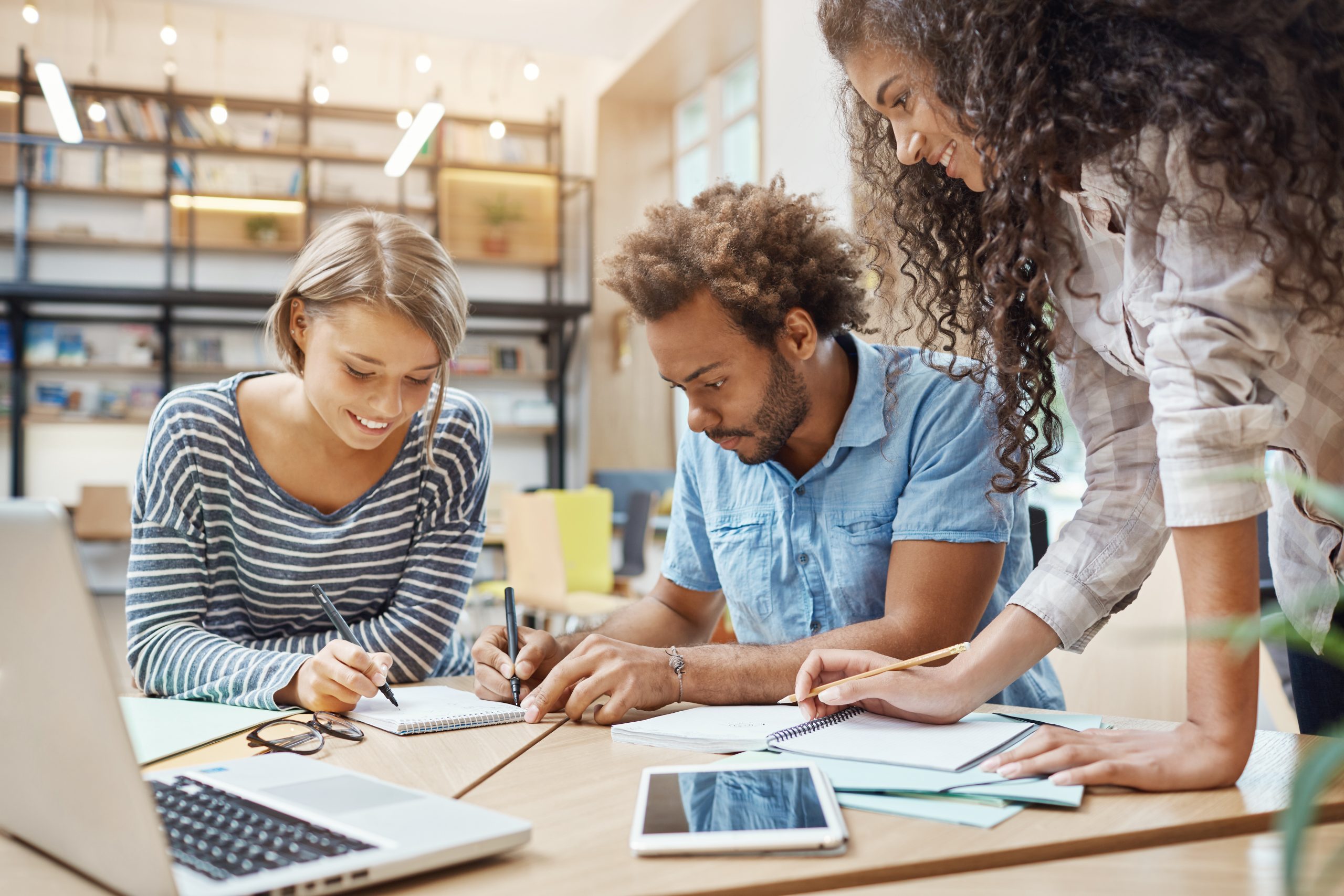 Educación, investigación e innovación: El motor del crecimiento en el aprendizaje virtual